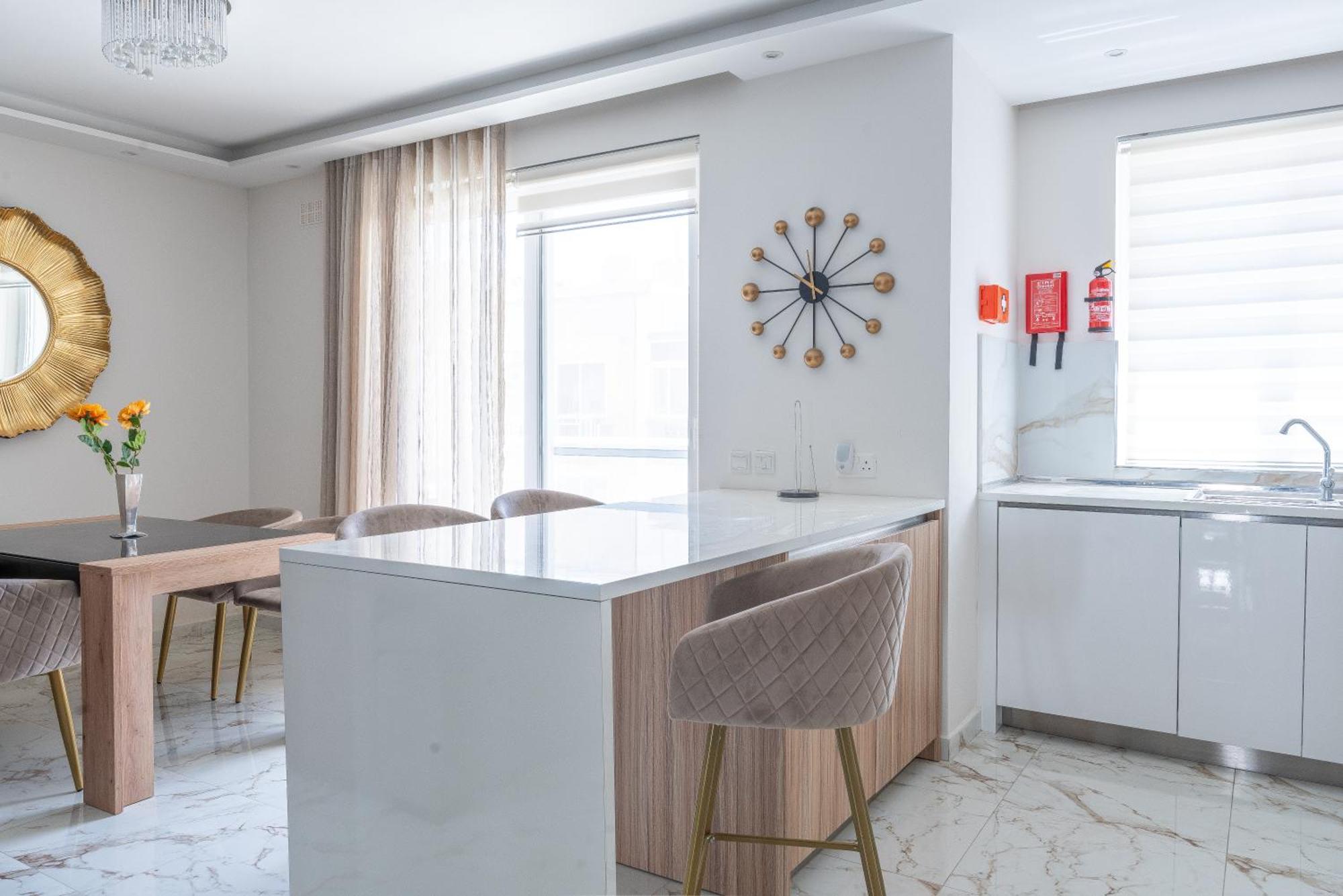 Modern & Luxurious Apartment - Prime Location St. Paul's Bay Exterior foto